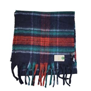 Aerie NWT Blanket Plaid Acrylic Scarf with Fringe Size 91x19in‎
